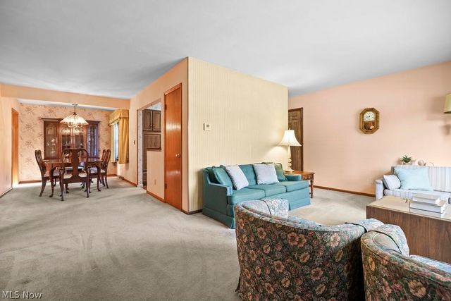 2502 Eastlawn Street, Lorain, OH 44052