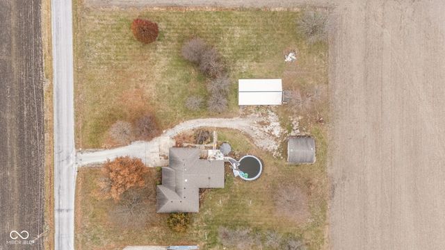 977 W 400 S, Tipton, IN 46072