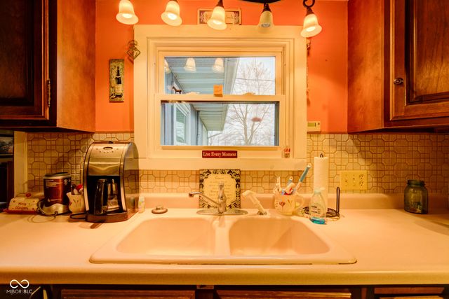 977 W 400 S, Tipton, IN 46072