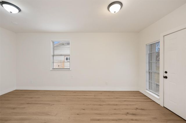 4605 Brassiewood DR, Austin, TX 78744