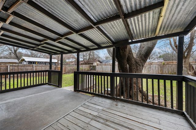 4605 Brassiewood DR, Austin, TX 78744