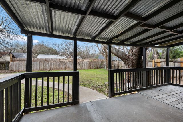 4605 Brassiewood DR, Austin, TX 78744