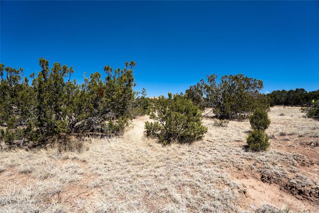 151 Graythorn Drive, Santa Fe, NM 87506