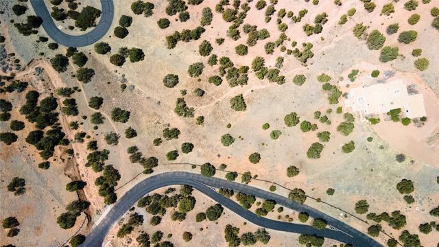 151 Graythorn Drive, Santa Fe, NM 87506