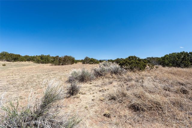 151 Graythorn Drive, Santa Fe, NM 87506