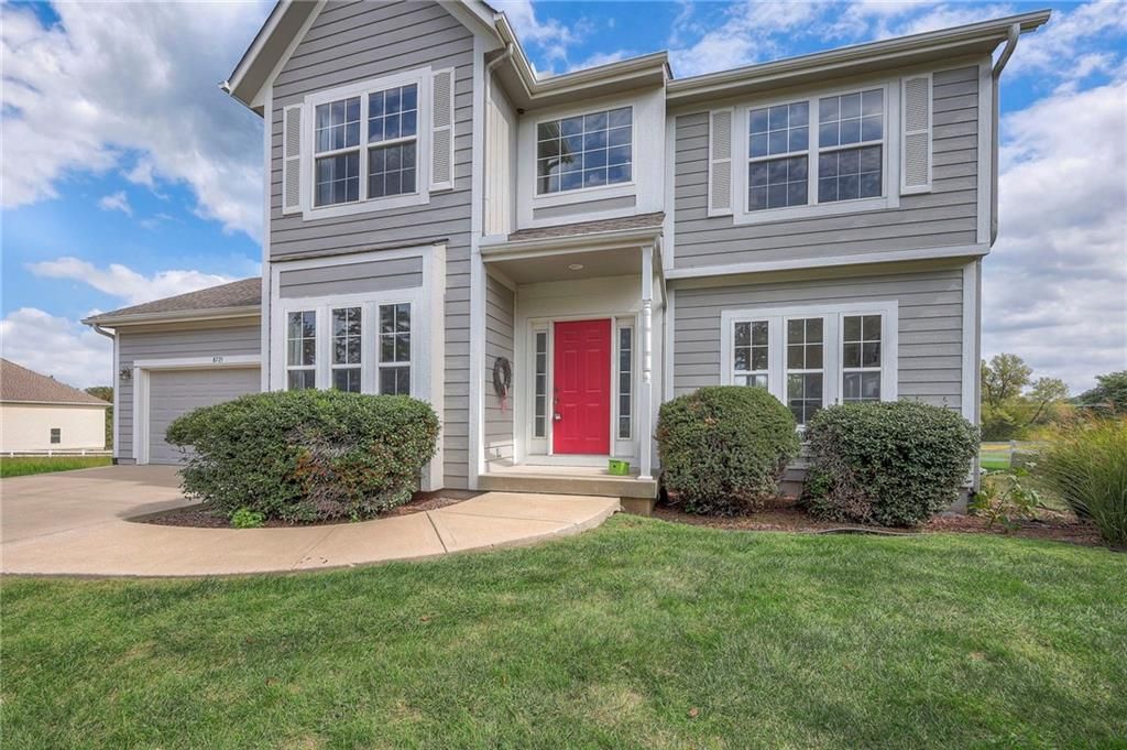 8775 Waverly Road, De Soto, KS 66018