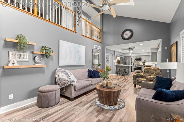 15225 Heatherwood, Southgate, MI 48195