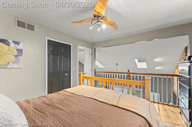 15225 Heatherwood, Southgate, MI 48195