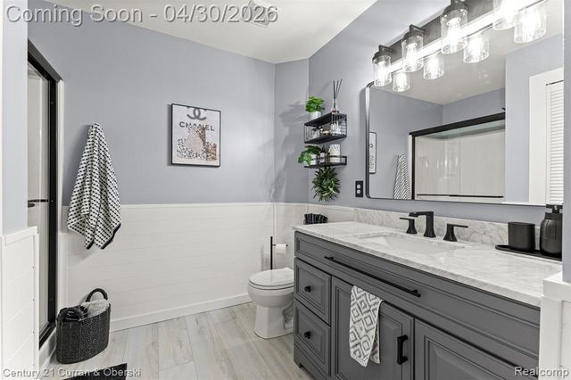 15225 Heatherwood, Southgate, MI 48195