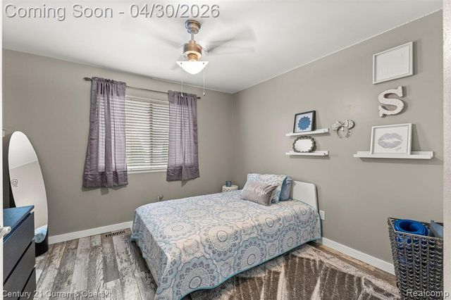 15225 Heatherwood, Southgate, MI 48195