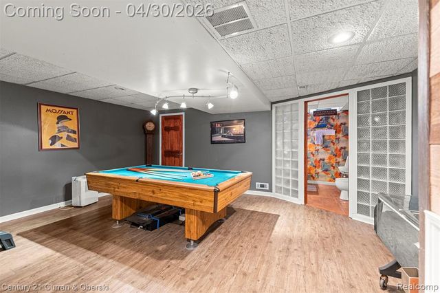15225 Heatherwood, Southgate, MI 48195