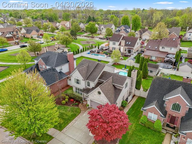 15225 Heatherwood, Southgate, MI 48195