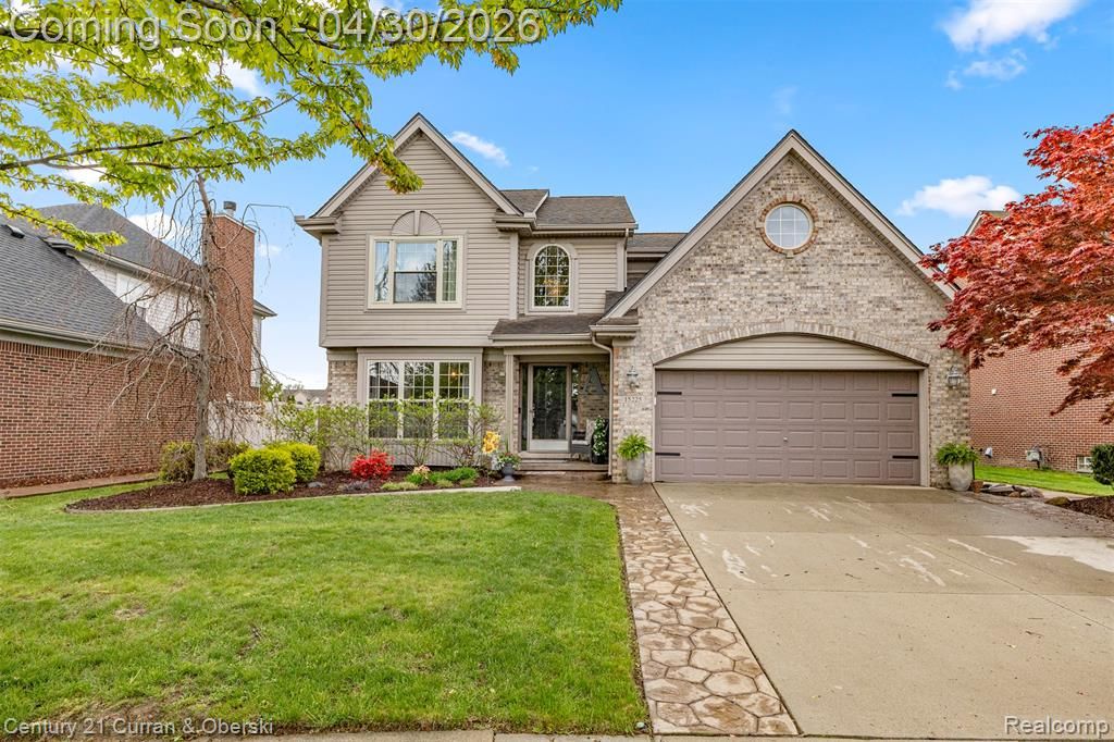 15225 Heatherwood, Southgate, MI 48195