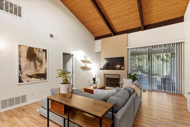 17407 Port Marnock Dr, Poway, CA 92064