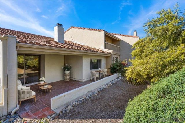 17407 Port Marnock Dr, Poway, CA 92064
