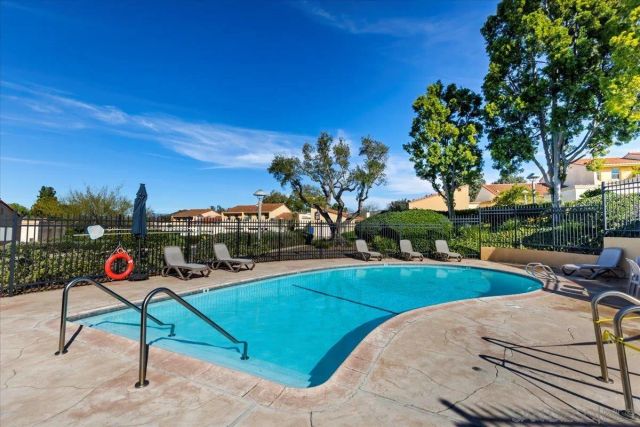 17407 Port Marnock Dr, Poway, CA 92064