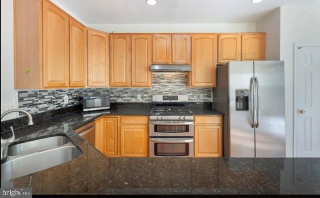 46801 SWEET BIRCH TER, Sterling, VA 20164