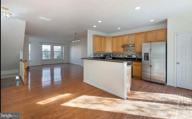 46801 SWEET BIRCH TER, Sterling, VA 20164