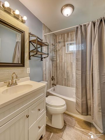 13023 S Dixie Highway, La Salle, MI 48145