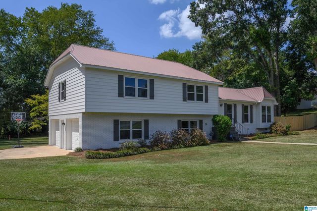 111 DOGWOOD TRAIL, Pell City, AL 35128