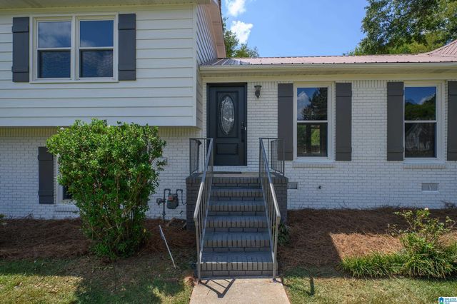 111 DOGWOOD TRAIL, Pell City, AL 35128