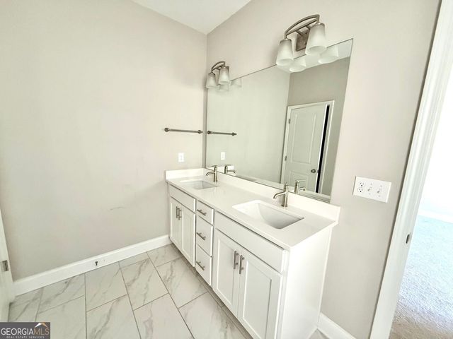 208 Spike Trail, Smyrna, GA 30080