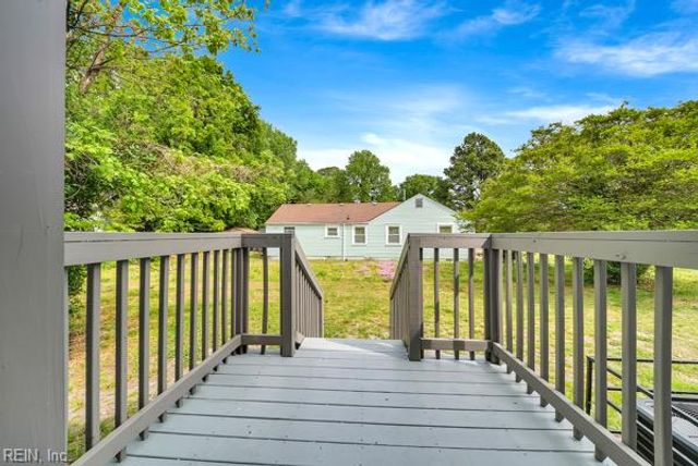 2214 Deep Creek BLVD, Portsmouth, VA 23704