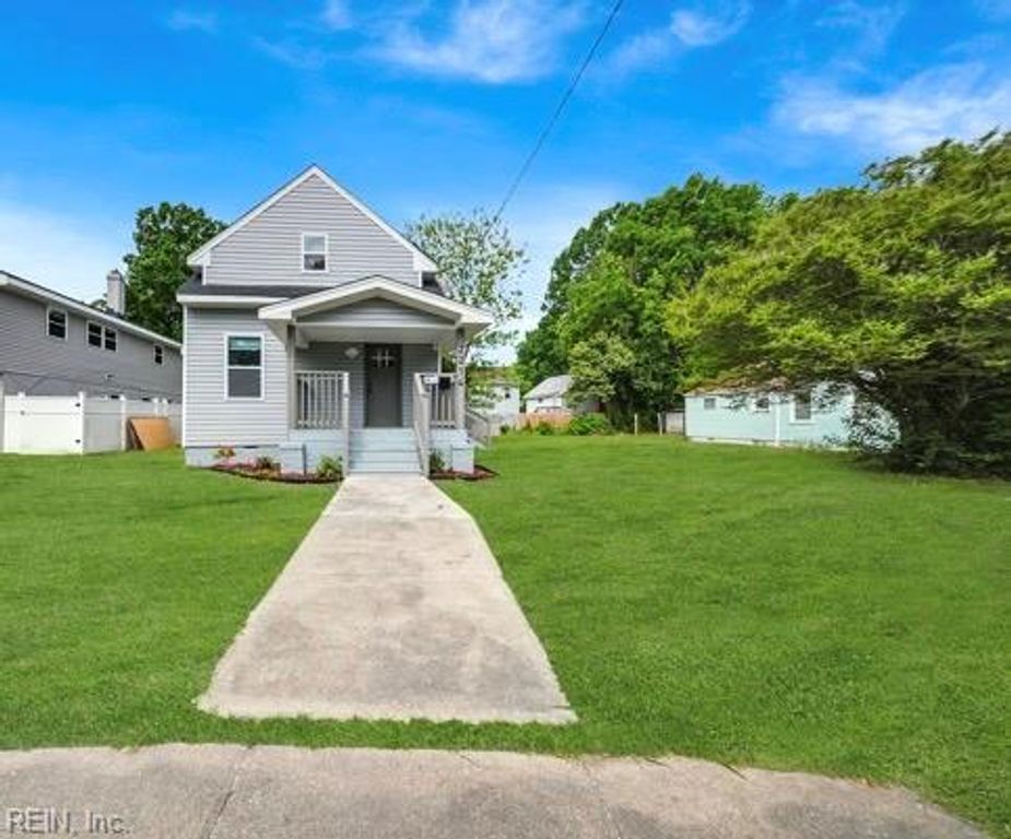 2214 Deep Creek BLVD, Portsmouth, VA 23704