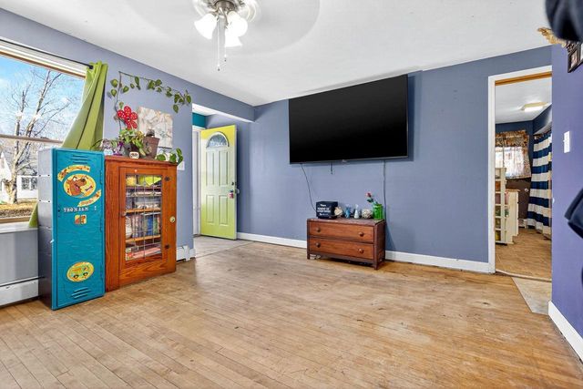 1016 S WASHINGTON STREET, Shawano, WI 54166