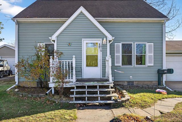 1016 S WASHINGTON STREET, Shawano, WI 54166