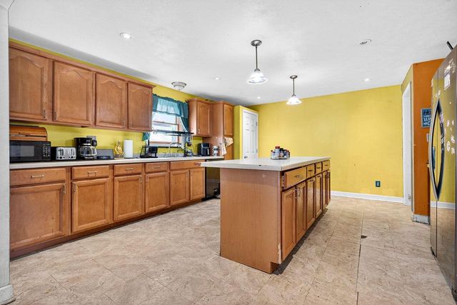 1016 S WASHINGTON STREET, Shawano, WI 54166