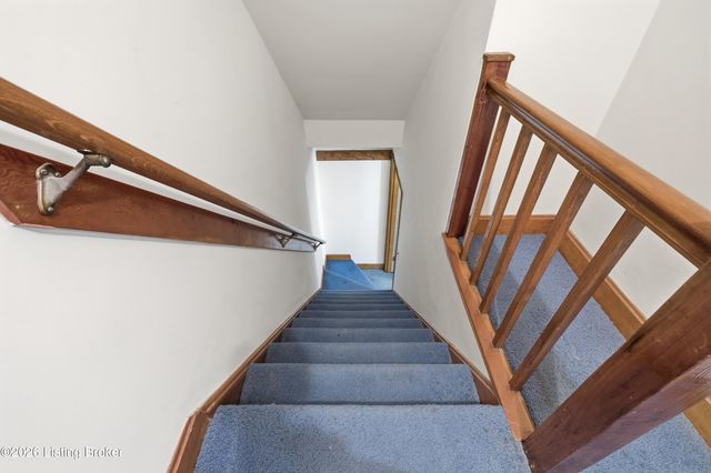 5262 Southern Pkwy, Louisville, KY 40214