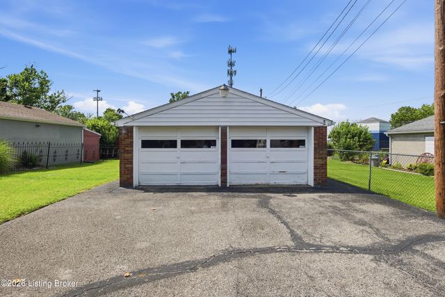 5262 Southern Pkwy, Louisville, KY 40214