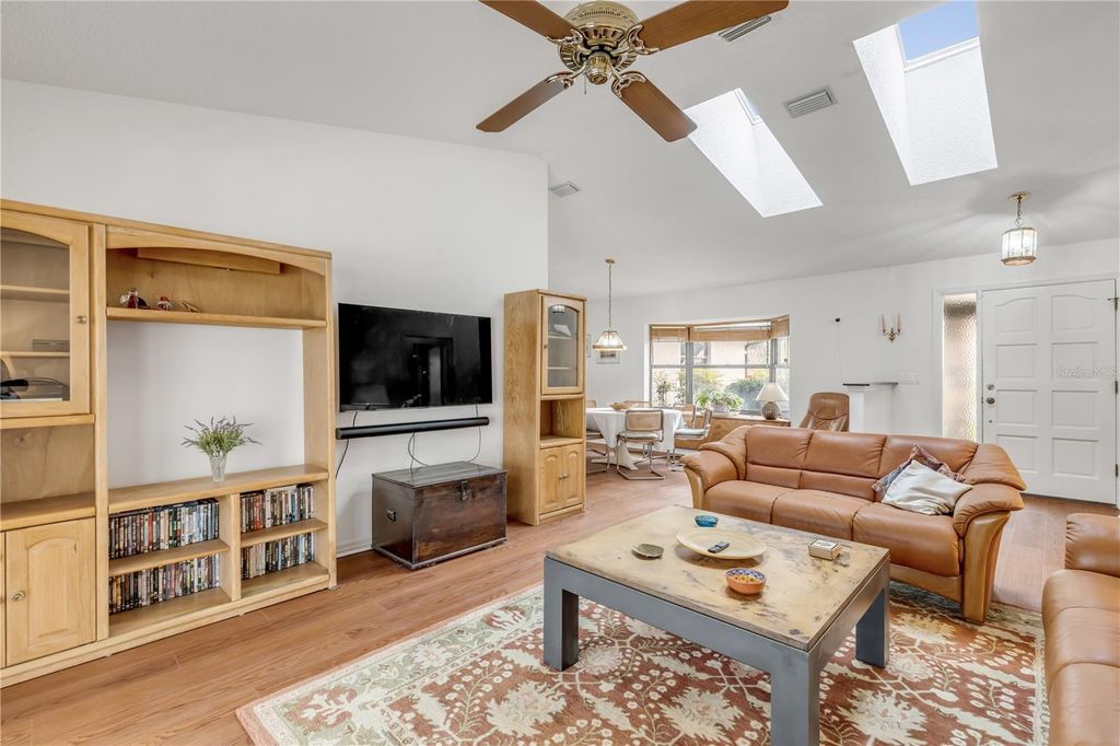 Image 9 of property listing at 45 WEBSTER LANE, Palm Coast, FL 32164