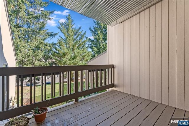 50 Kayser Lane, West Orange, NJ 07052