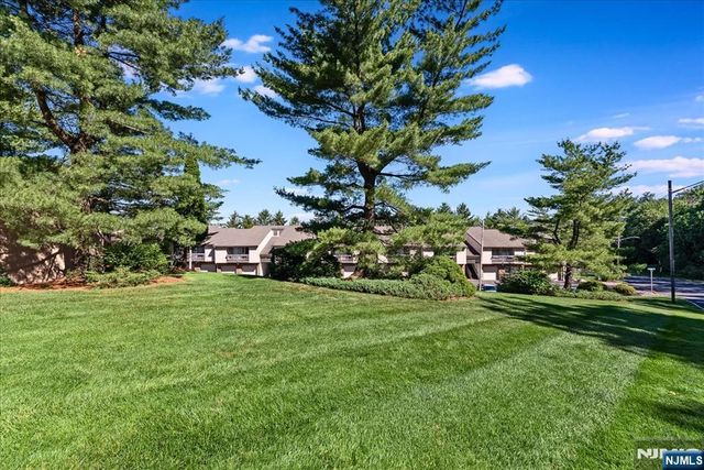 50 Kayser Lane, West Orange, NJ 07052