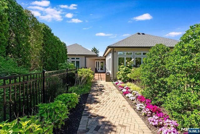 50 Kayser Lane, West Orange, NJ 07052