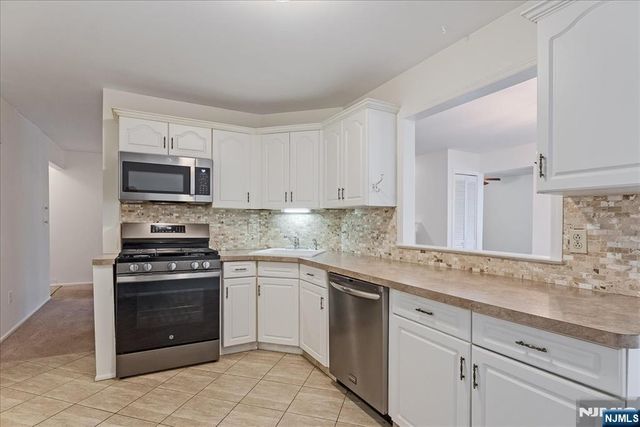50 Kayser Lane, West Orange, NJ 07052