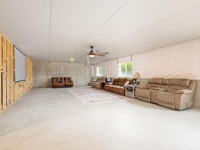 3309 171st Avenue NE, Ham Lake, MN 55304