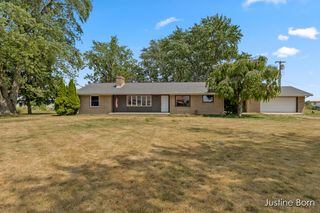 12536 Mason Drive, Grant, MI 49327