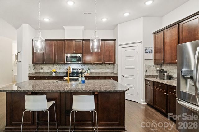 1887 Felts Parkway, Fort Mill, SC 29715
