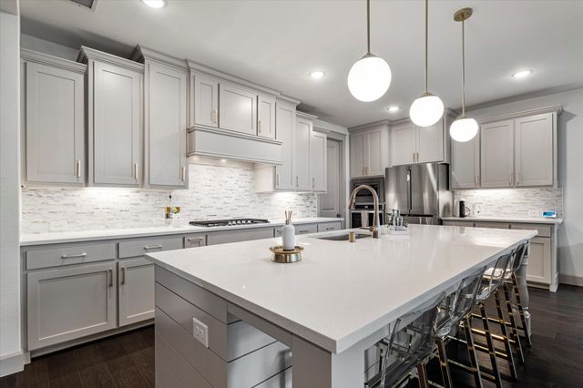 13752 Woodford Lane, Frisco, TX 75035