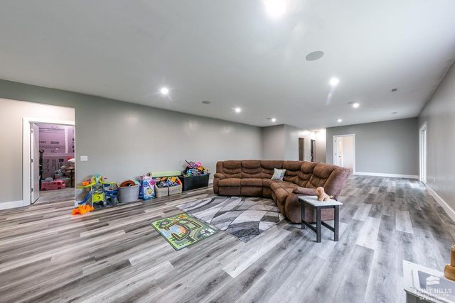 312 Snyder Drive, St. George, KS 66535