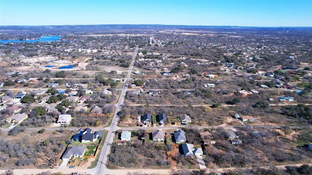 111 E Hickory DR, Granite Shoals, TX 78654