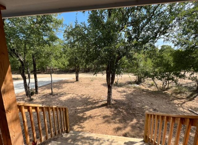 111 E Hickory DR, Granite Shoals, TX 78654