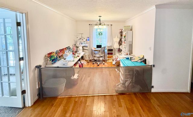 5261 Gilmer Lane, Rainbow City, AL 35906