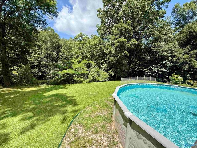 5261 Gilmer Lane, Rainbow City, AL 35906
