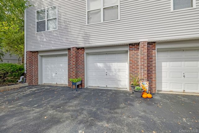 78 Deer Ct Drive 78, Middletown, NY 10940