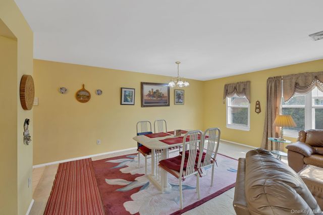 78 Deer Ct Drive 78, Middletown, NY 10940