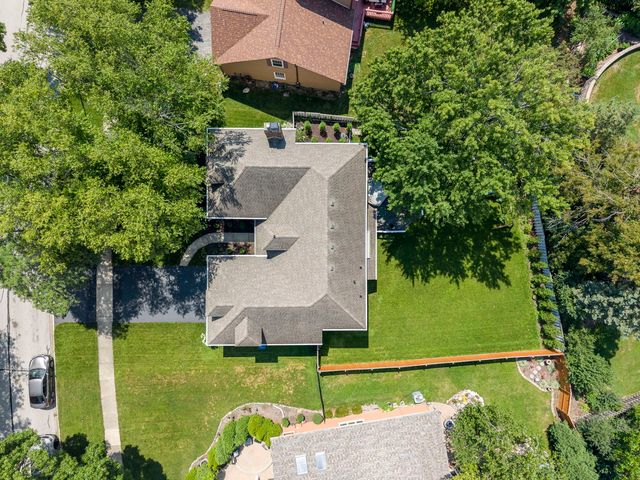 1173 Johnson Drive, Naperville, IL 60540
